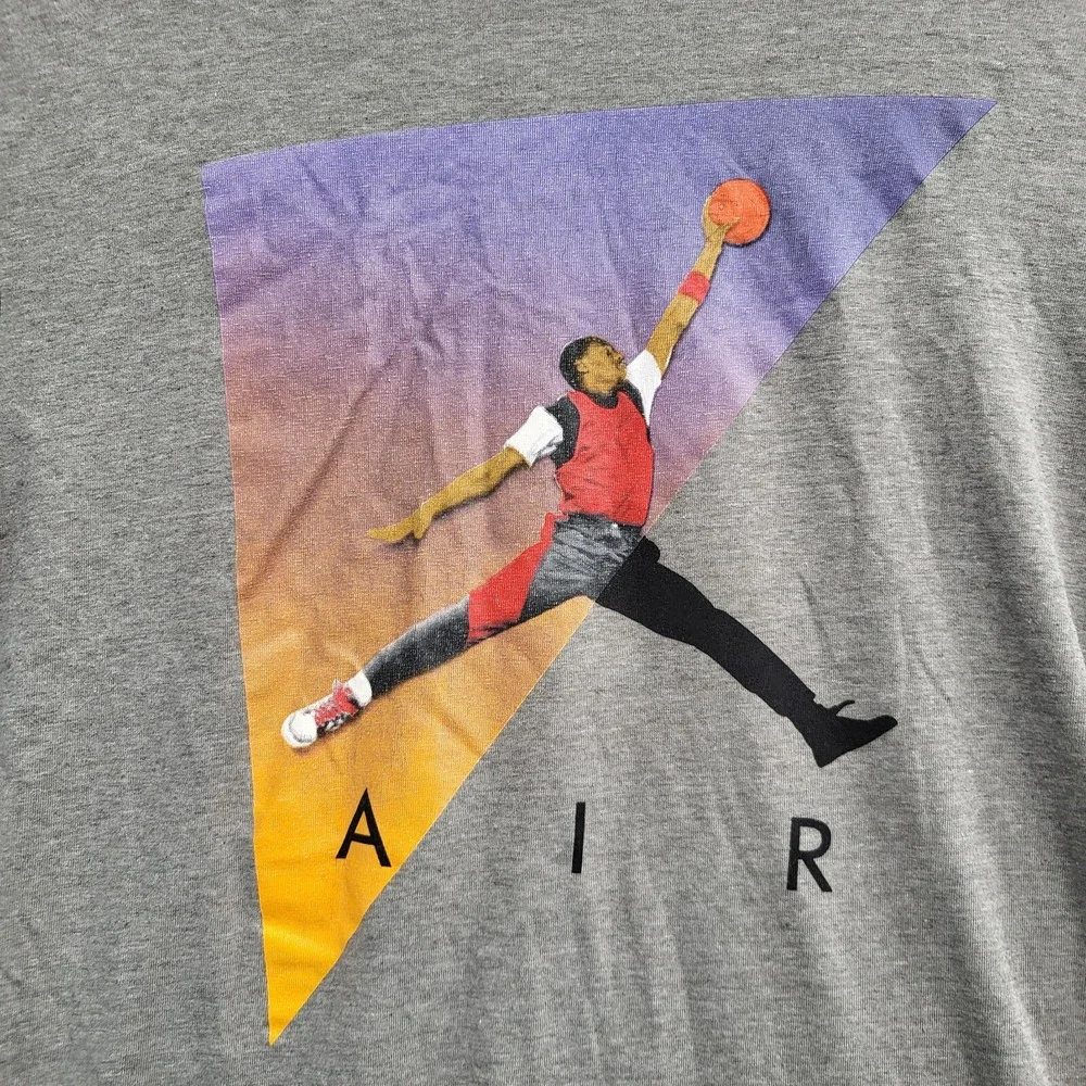 Air‎ Jordan Men Shirt Small Gray Logo Jumpan Short Sleeve Tee